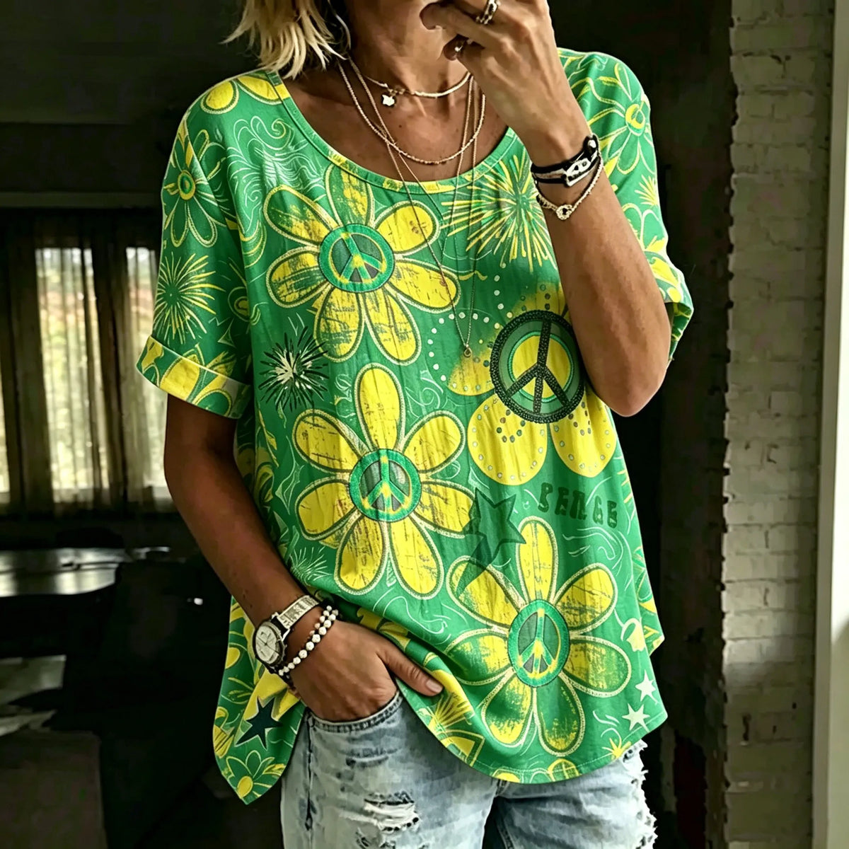 Women's Retro Bohemian Floral And Hippie Print Top